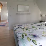 10 * Schellinkhout