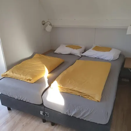 Feriehus 10 *